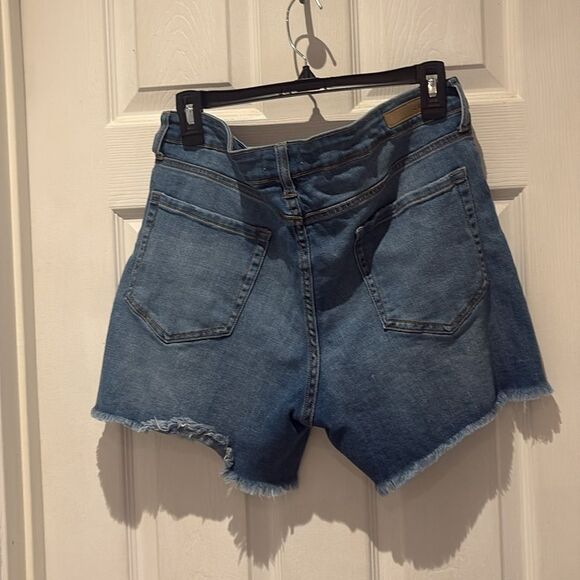 Cello Blue Distressed Jean Shorts High-Waisted SZ Xlarge - Picture 5 of 11